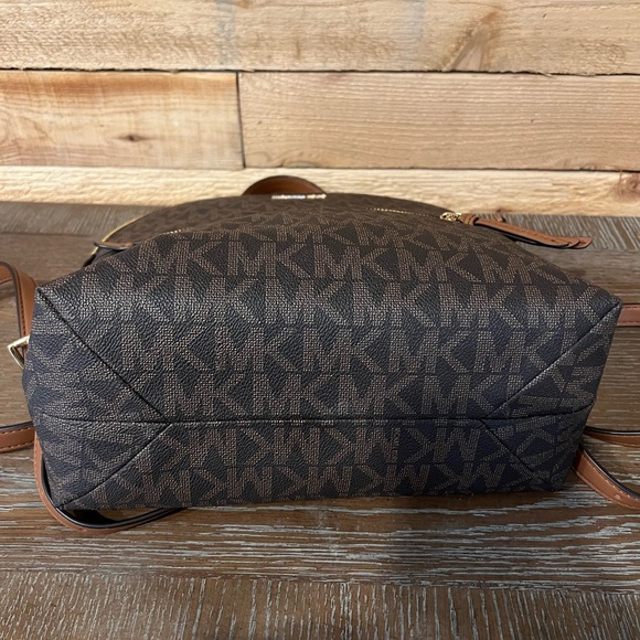 NWT Michael Kors Dallas MD slim backpack signature MK main image 9